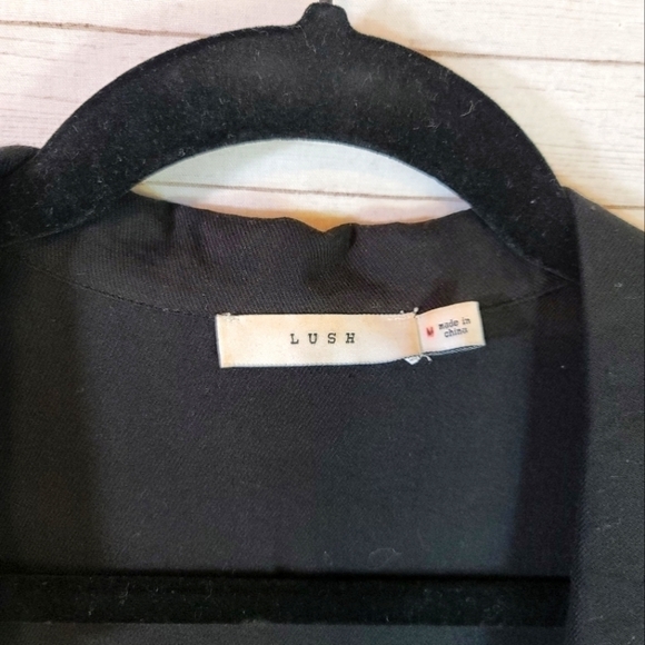 LUSH SLEEVELESS SHEER BLACK DUSTER W FRONT POCKETS, SZ MEDIUM - Picture 2 of 13